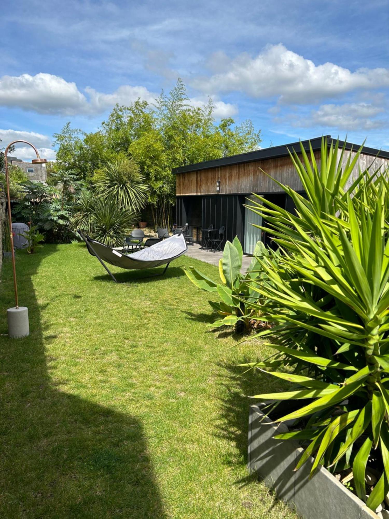Adorable Guest House Au Calme A 3 Min Du Port วานส์ ภายนอก รูปภาพ